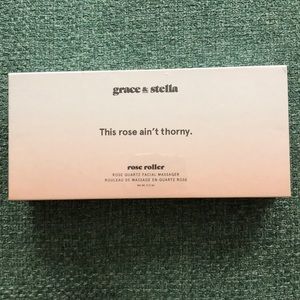 Rose quartz facial roller